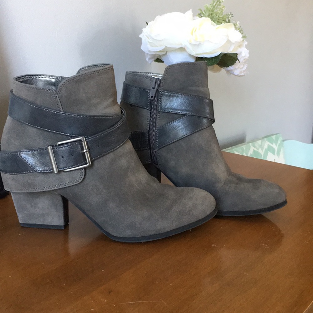 Gray heel booties